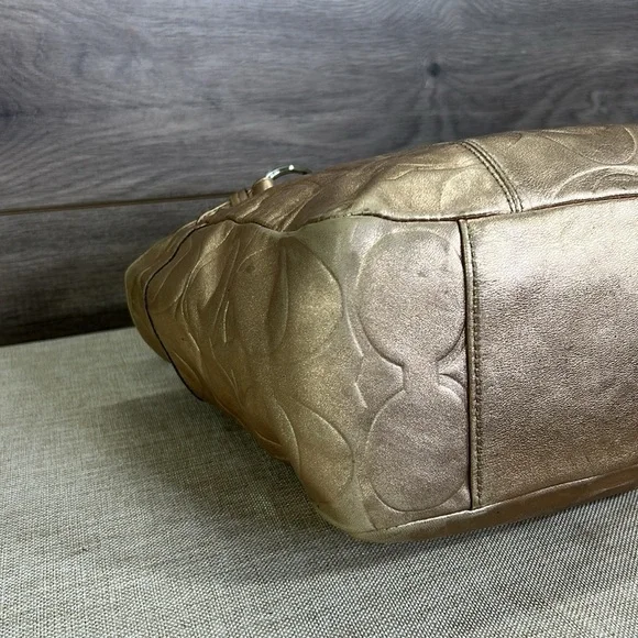 Coach East West F17727 Gallery Embossed Metallic Gold Leather Tote shoulder bag - Picture 10 of 12